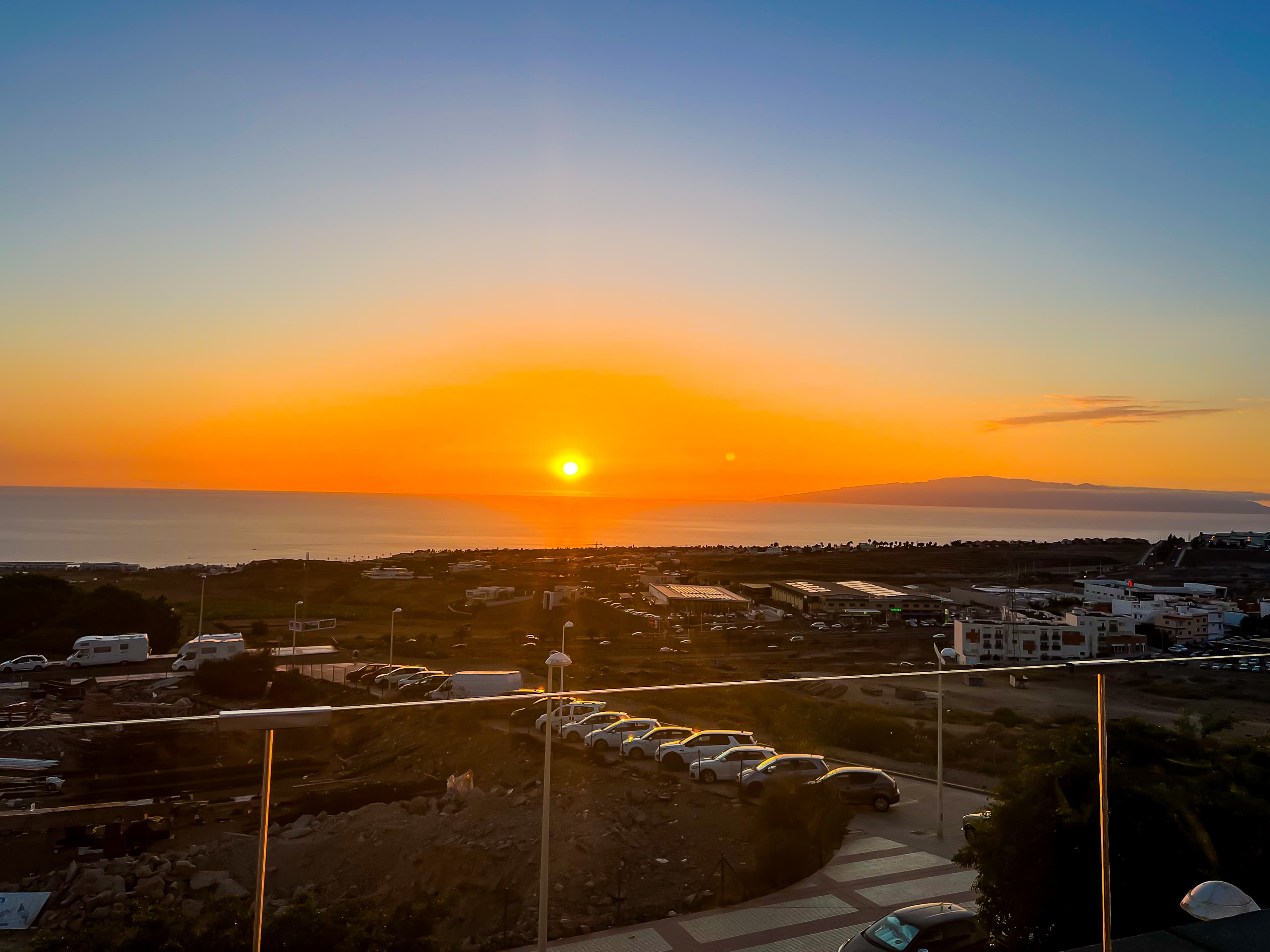 Elegant 2-Bedroom Apartment in Adeje