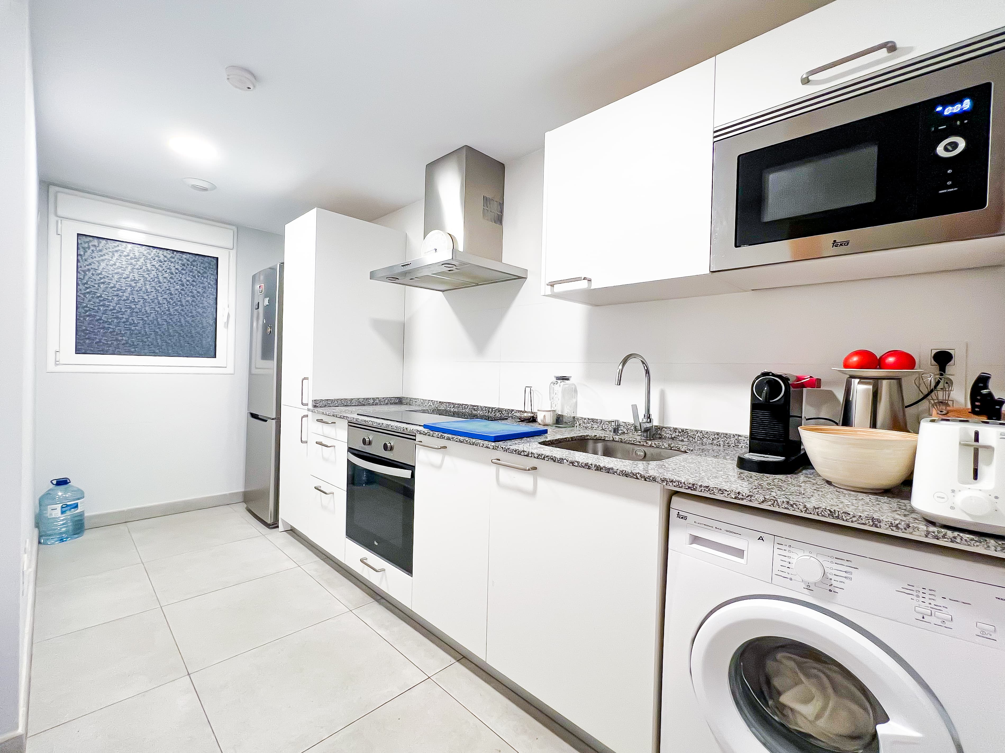 Elegant 2-Bedroom Apartment in Adeje