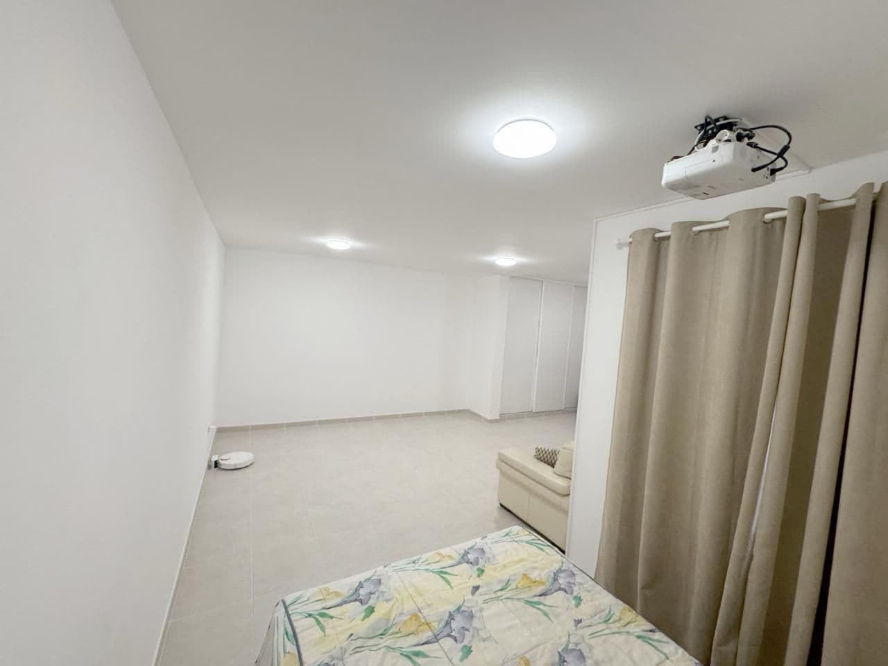 Spacious Family Home with Rooftop Terrace in Los Menores