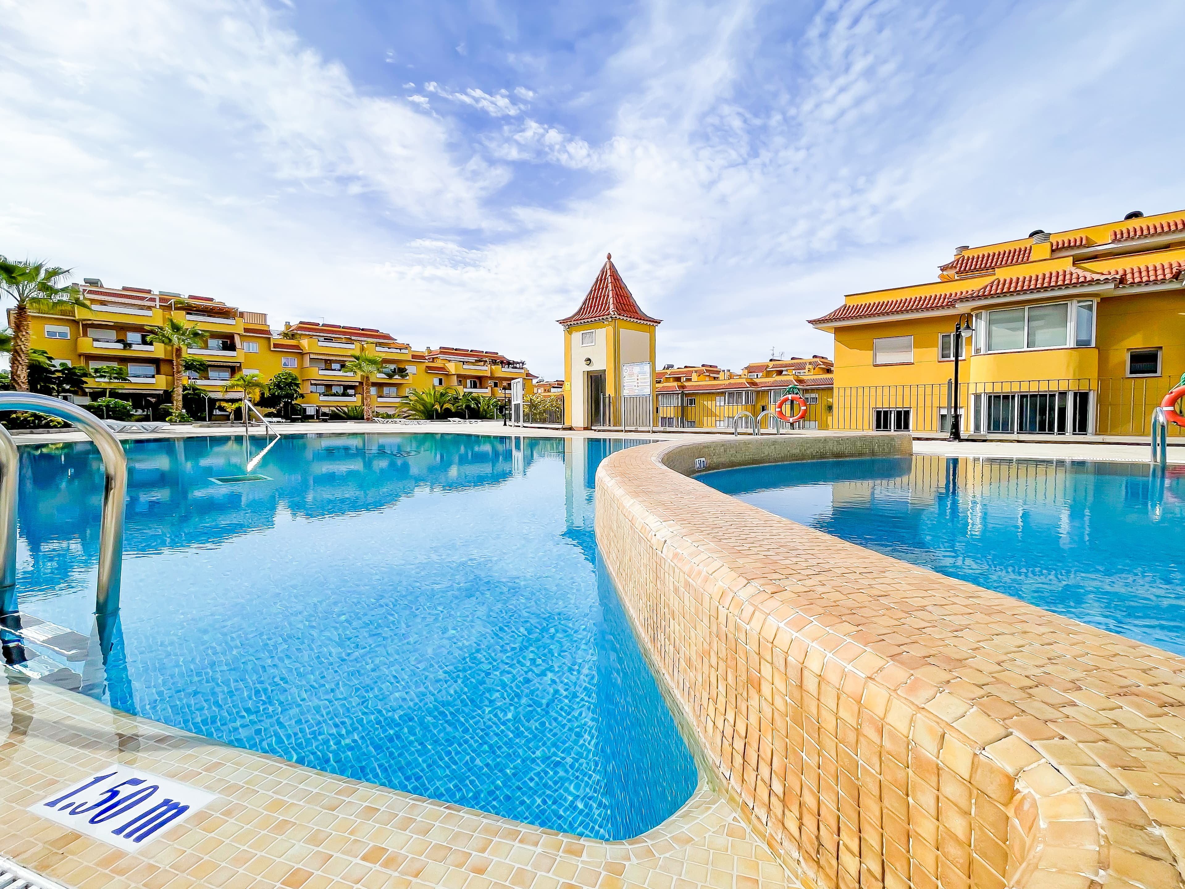 Spacious 2-Bedroom Apartment with Ocean Views in Puerto Santiago