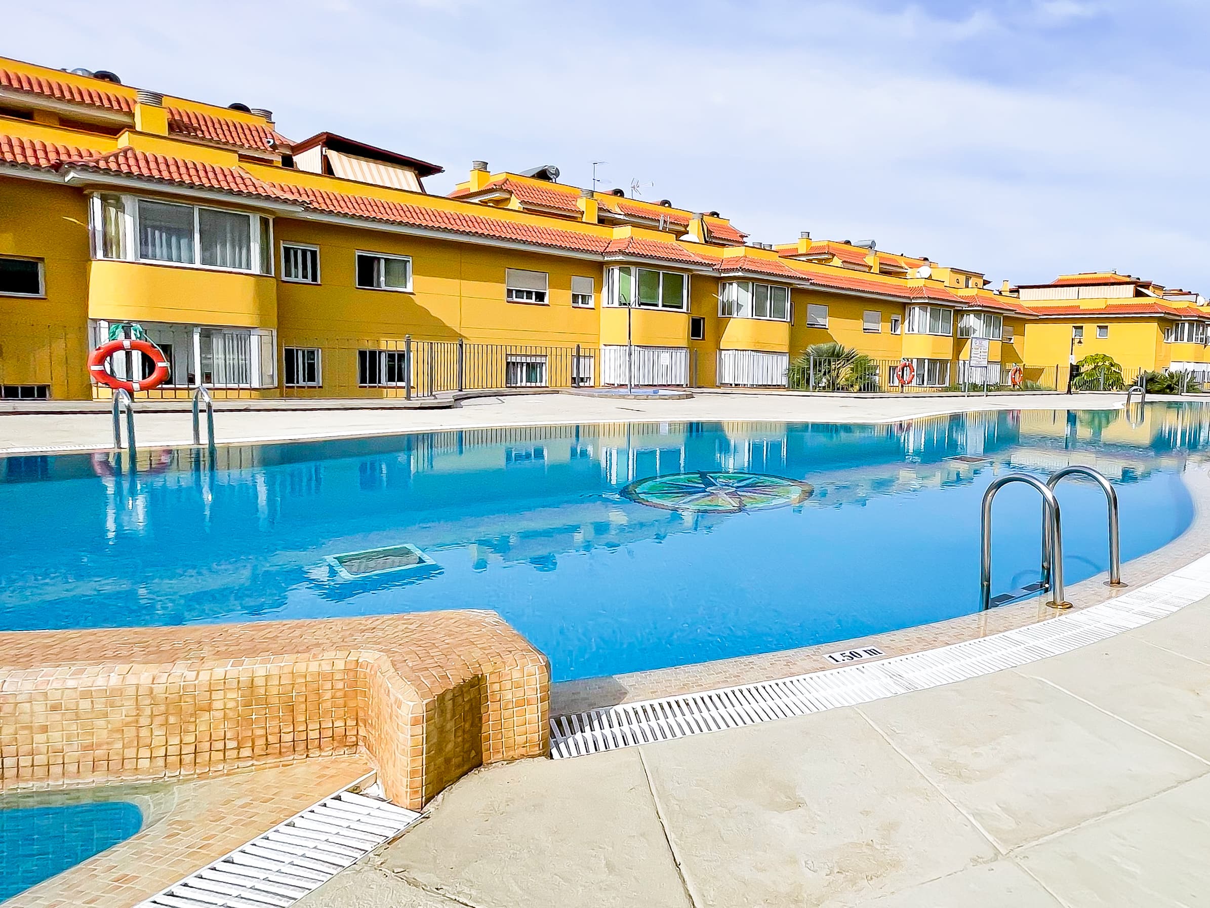 Spacious 2-Bedroom Apartment with Ocean Views in Puerto Santiago