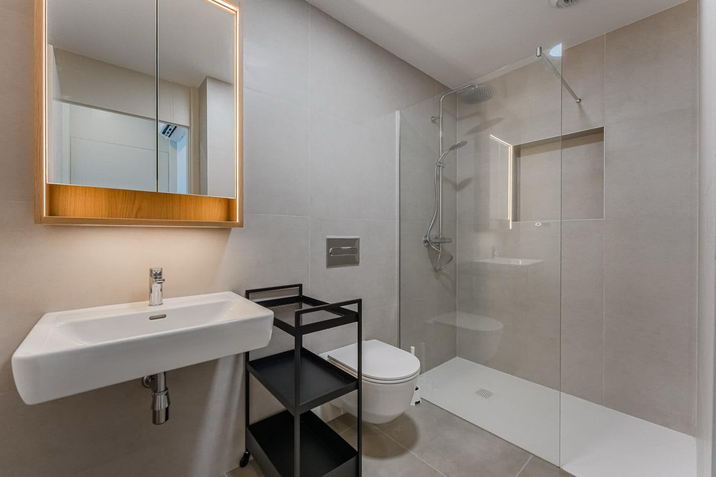 Elegant 2 Bedroom Apartment in Costa Adeje