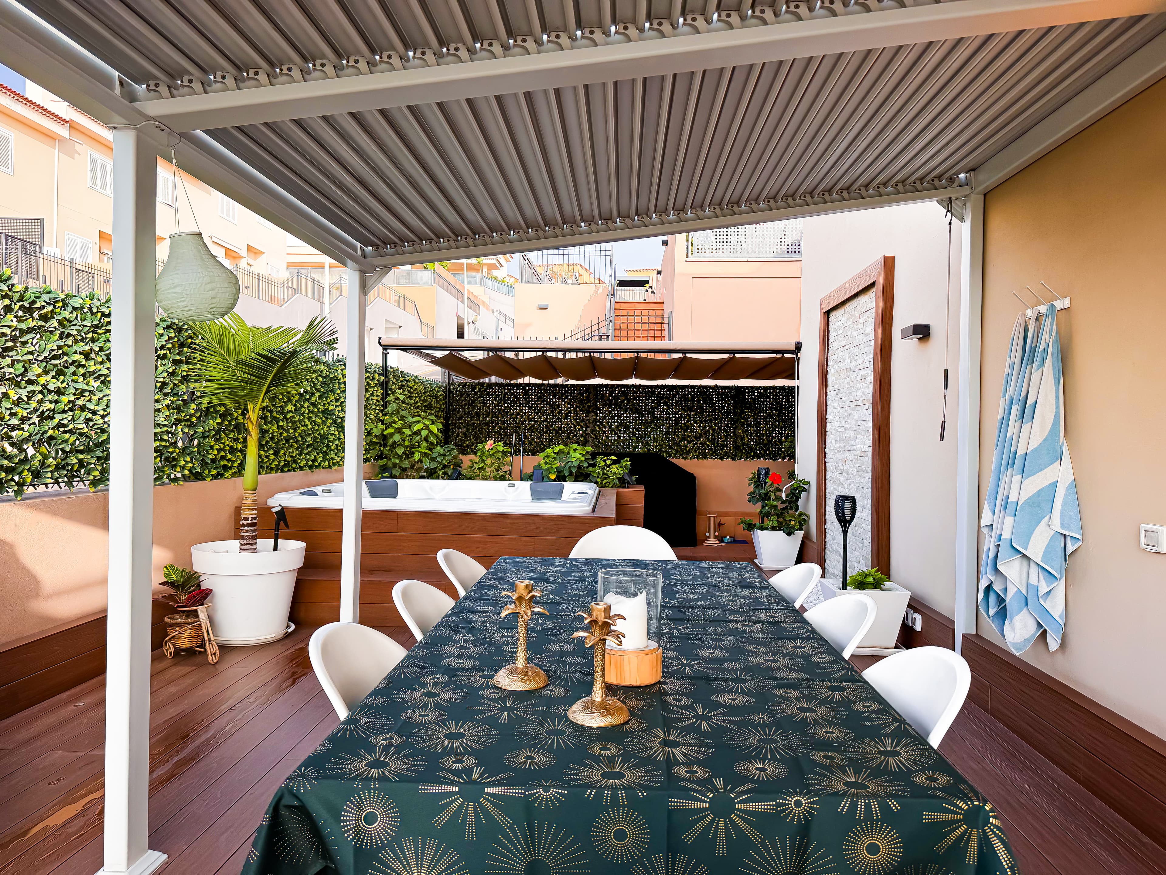 Modern Villa with Private Pool and Ocean Views in Puerto Santiago