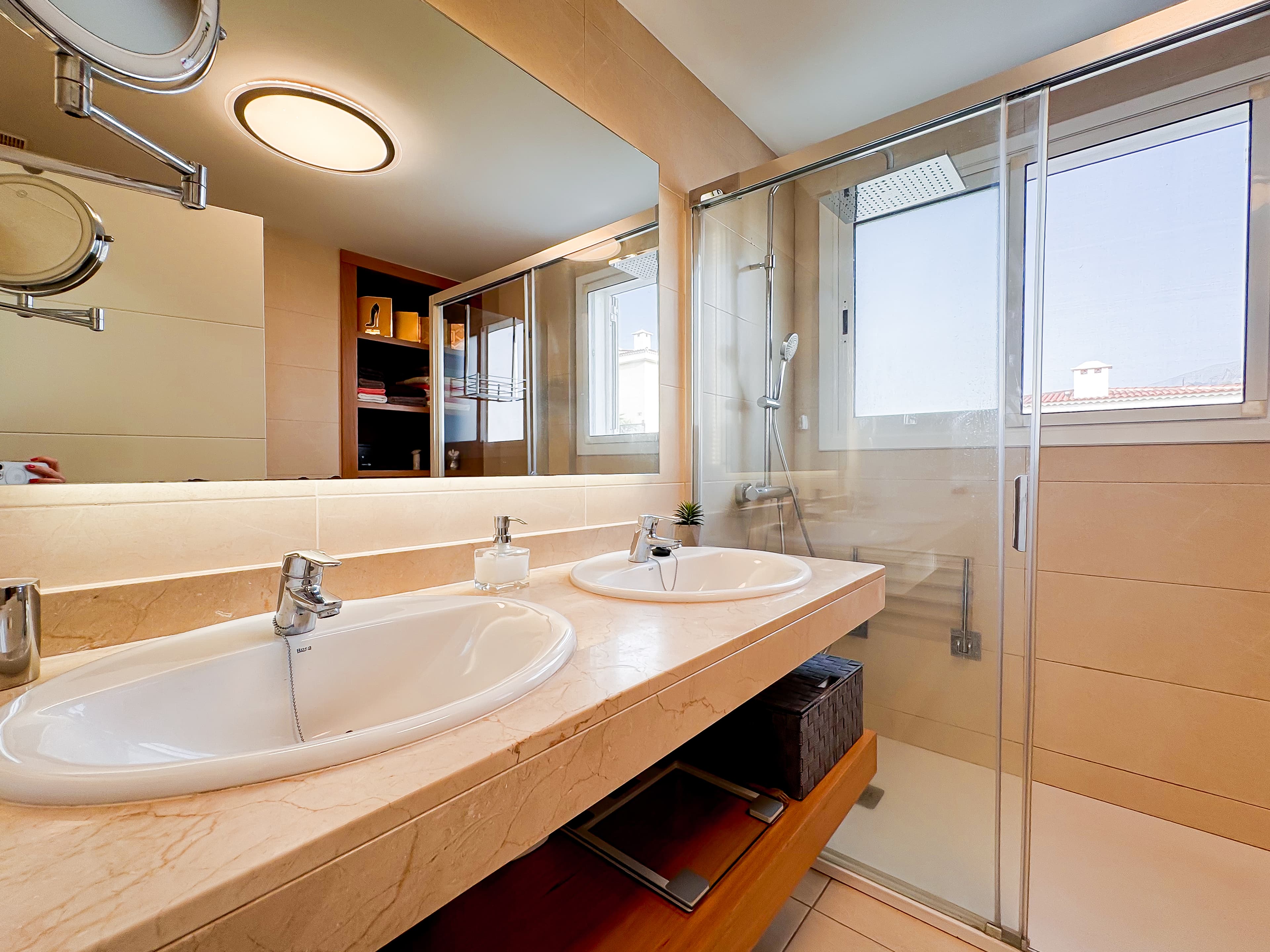 Modern Villa with Private Pool and Ocean Views in Puerto Santiago