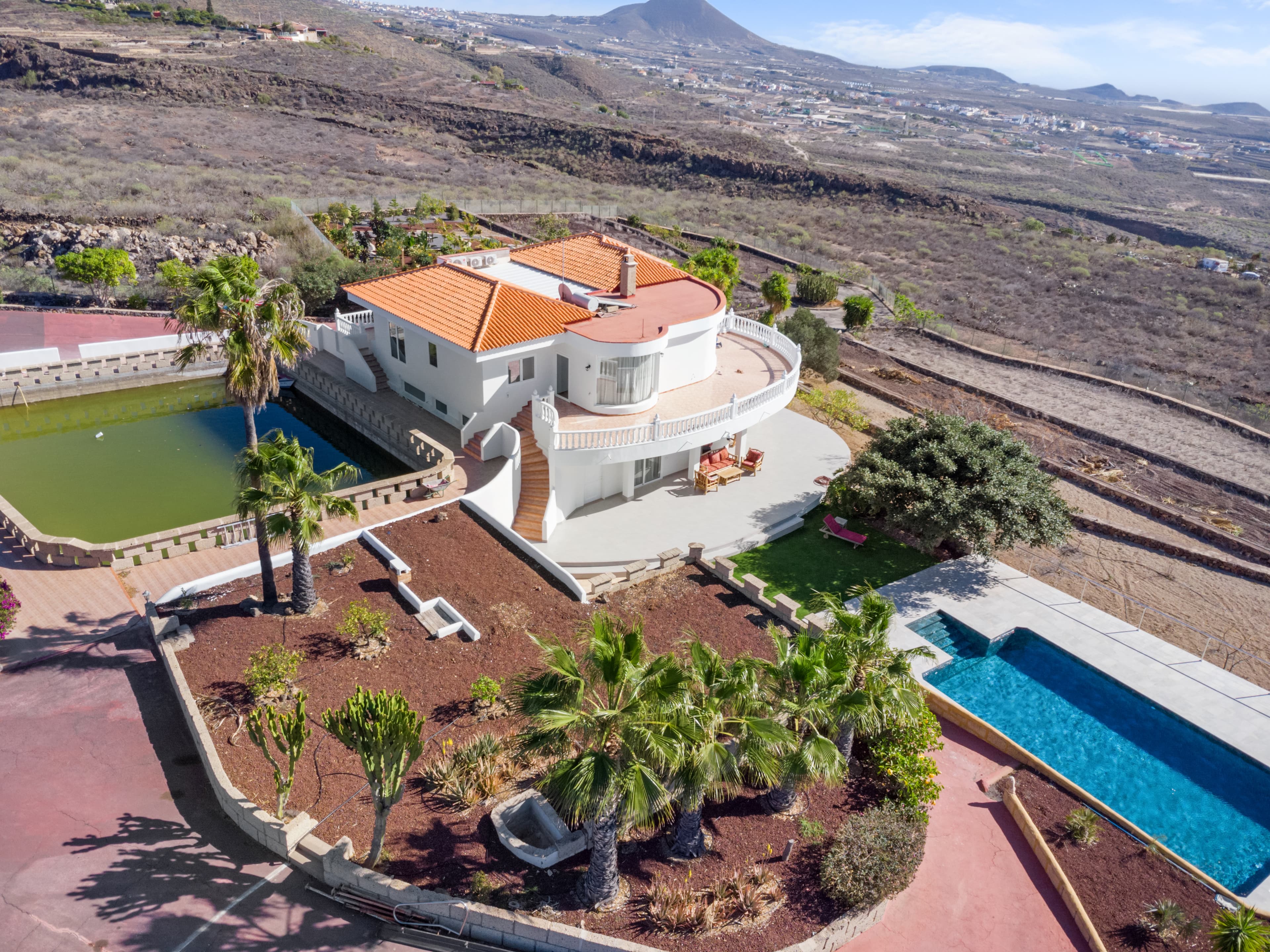 Ocean View House for Sale in San Miguel de Abona