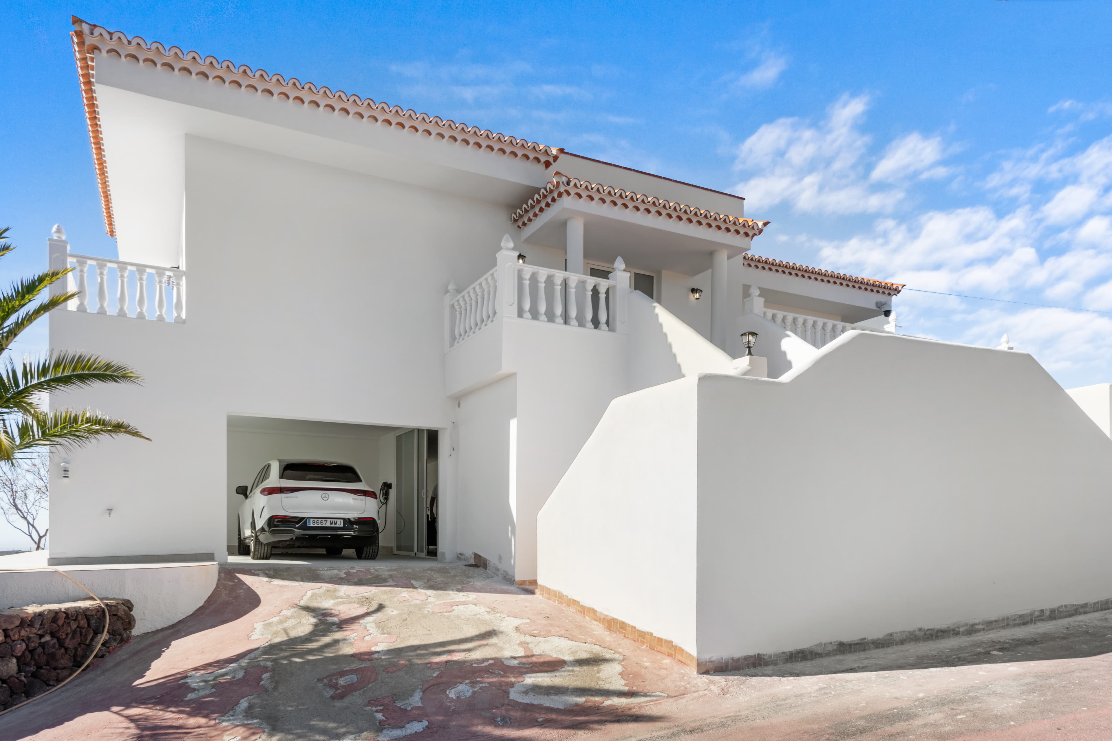 Ocean View House for Sale in San Miguel de Abona