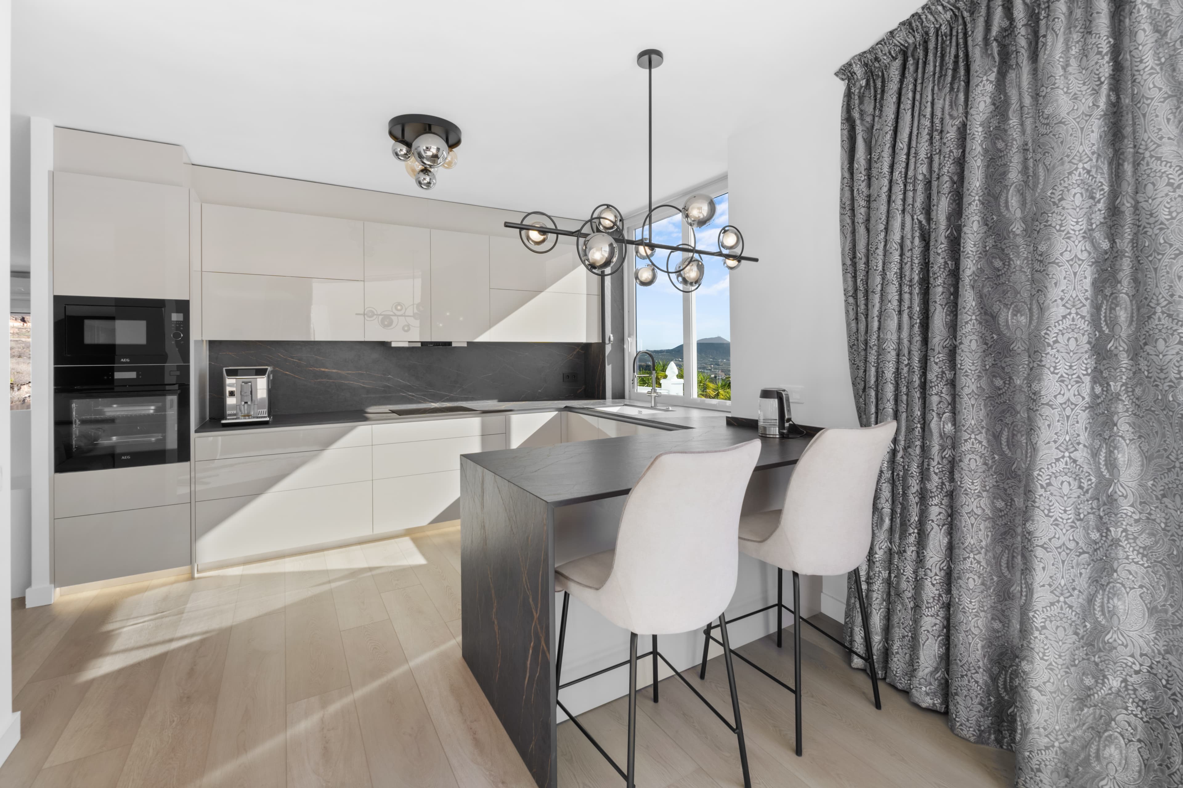 Ocean View House for Sale in San Miguel de Abona