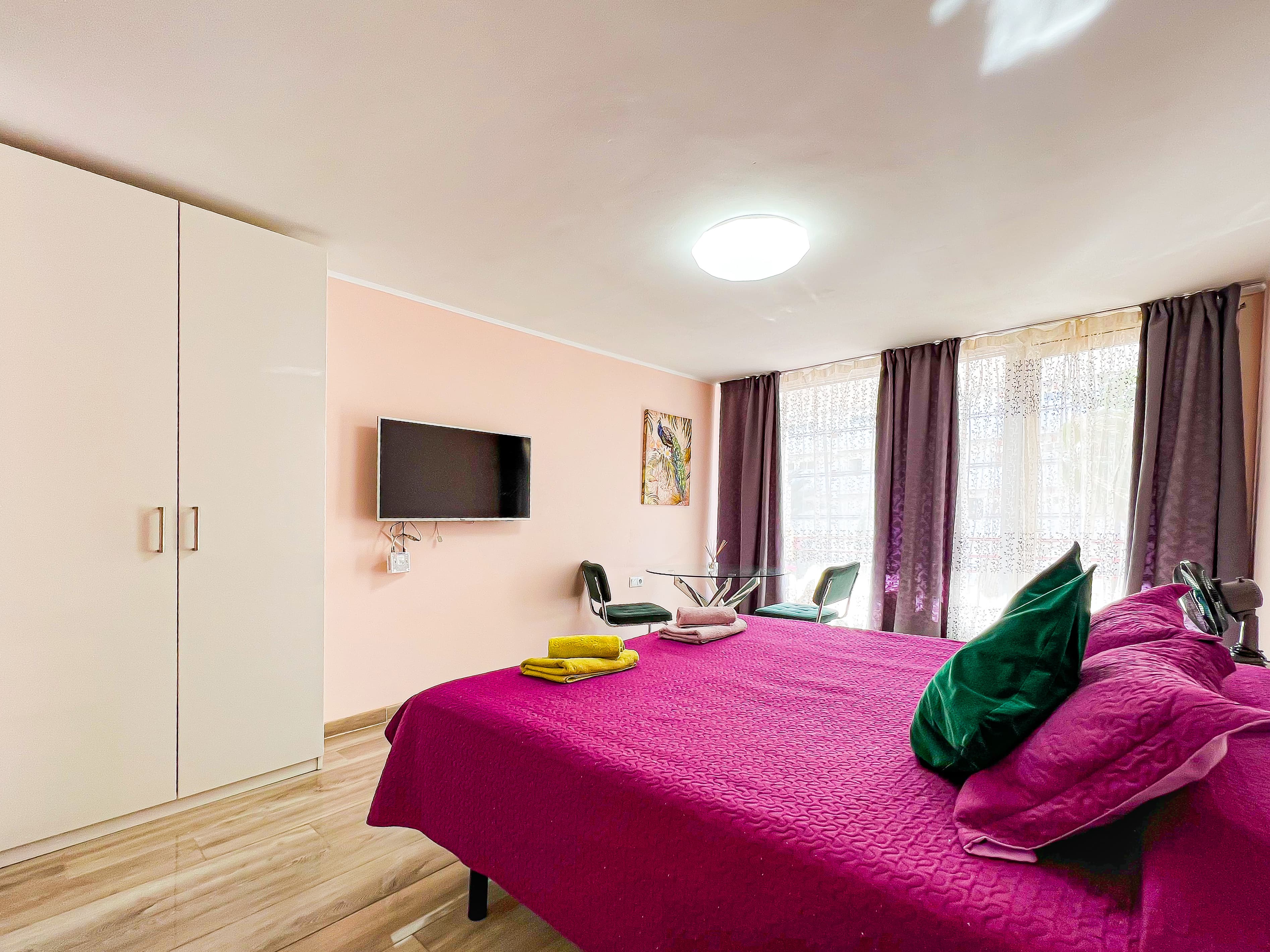 Sunny Studio Near El Bobo Beach