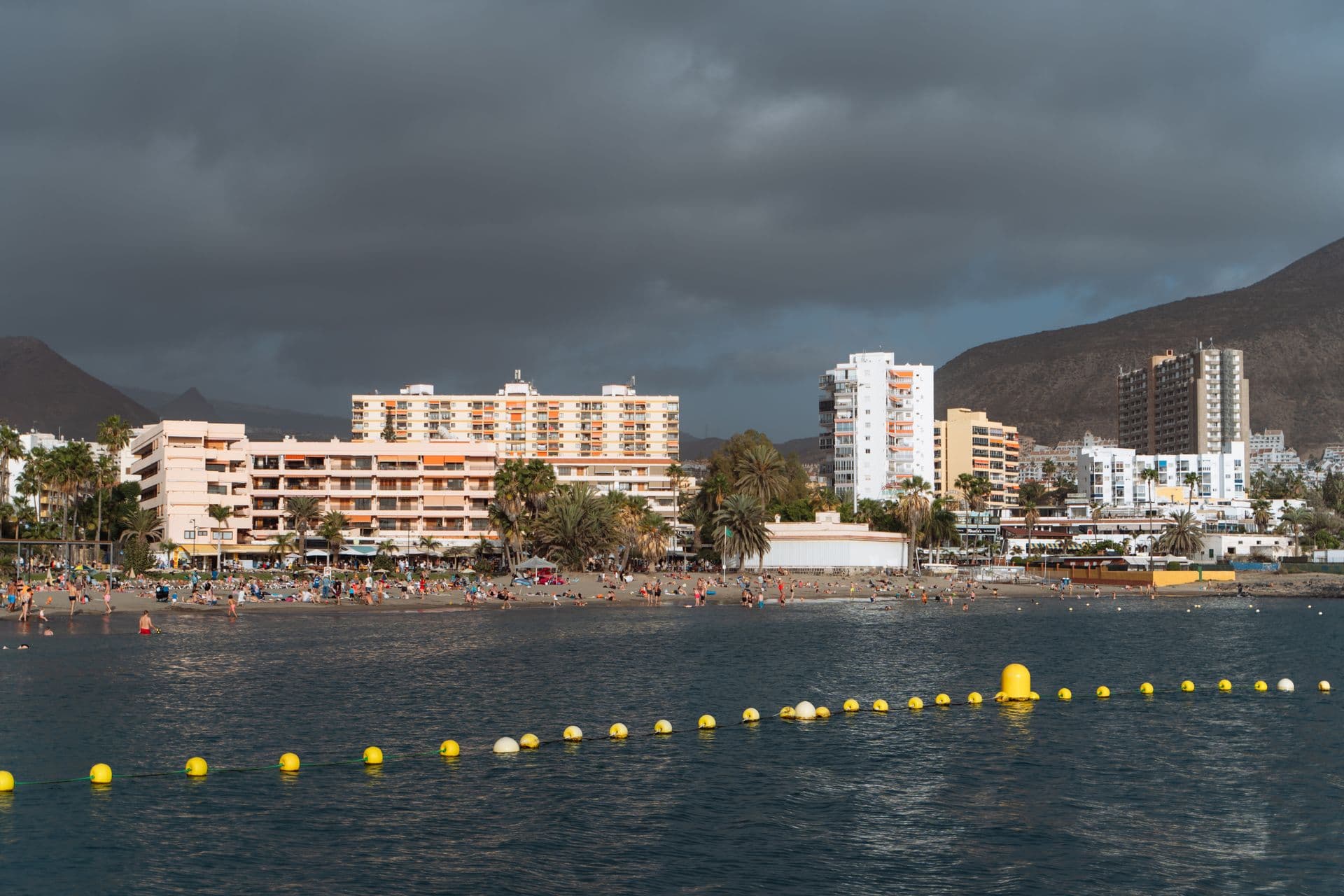 Los Cristianos coastline