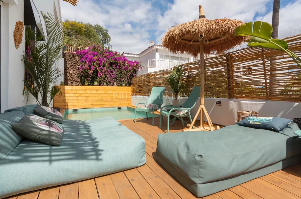 Luxury Villa in Chayofa