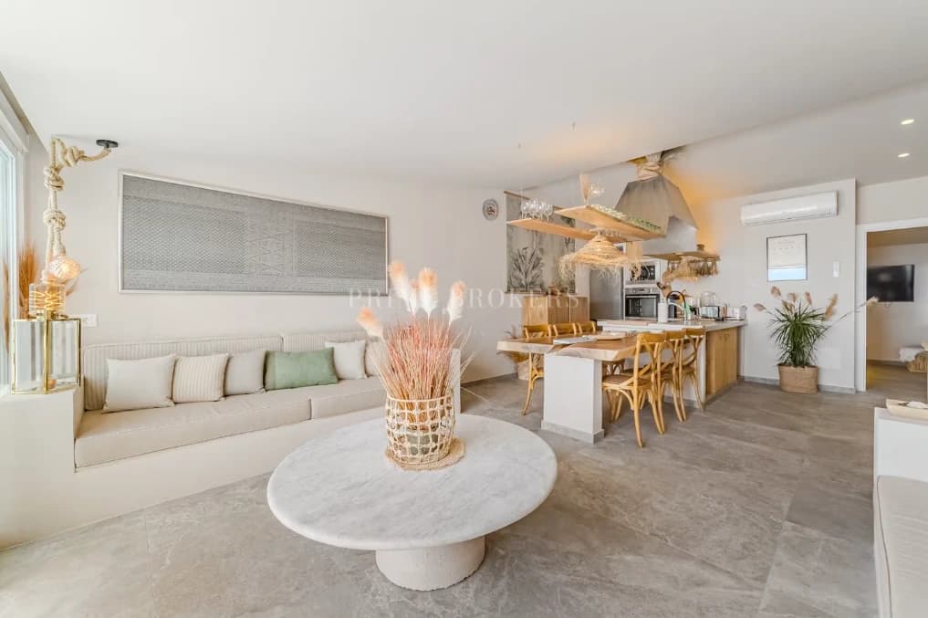 Luxury Villa in Chayofa
