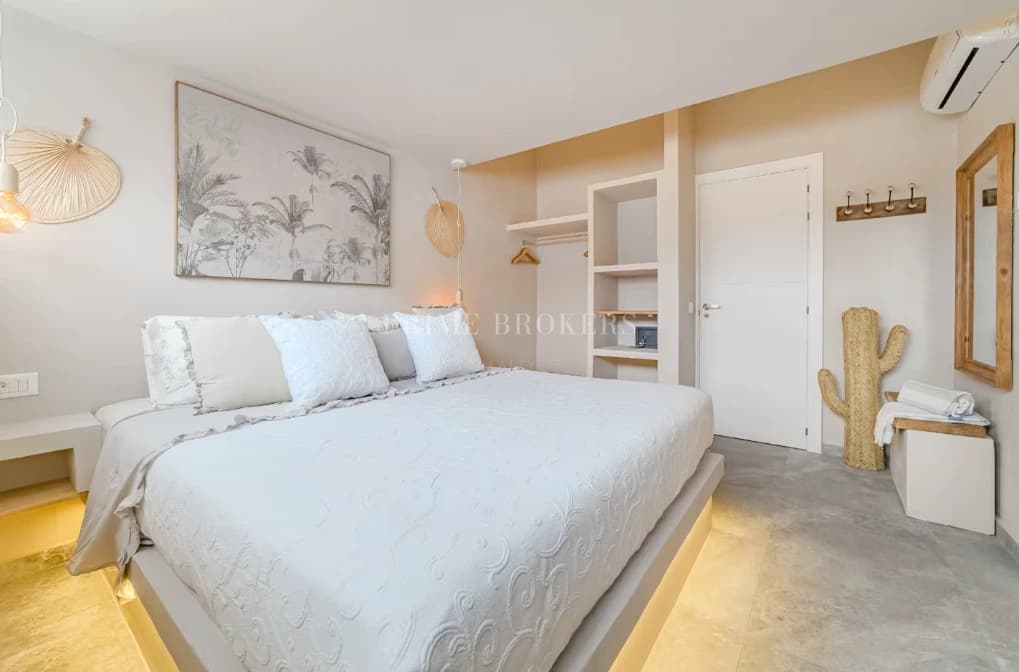 Luxury Villa in Chayofa
