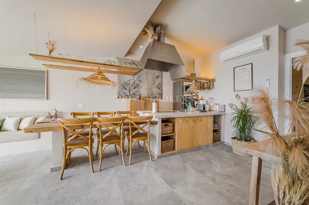 Luxury Villa in Chayofa