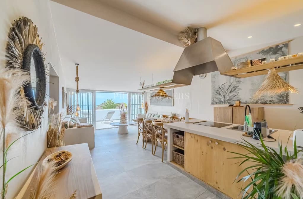 Luxury Villa in Chayofa