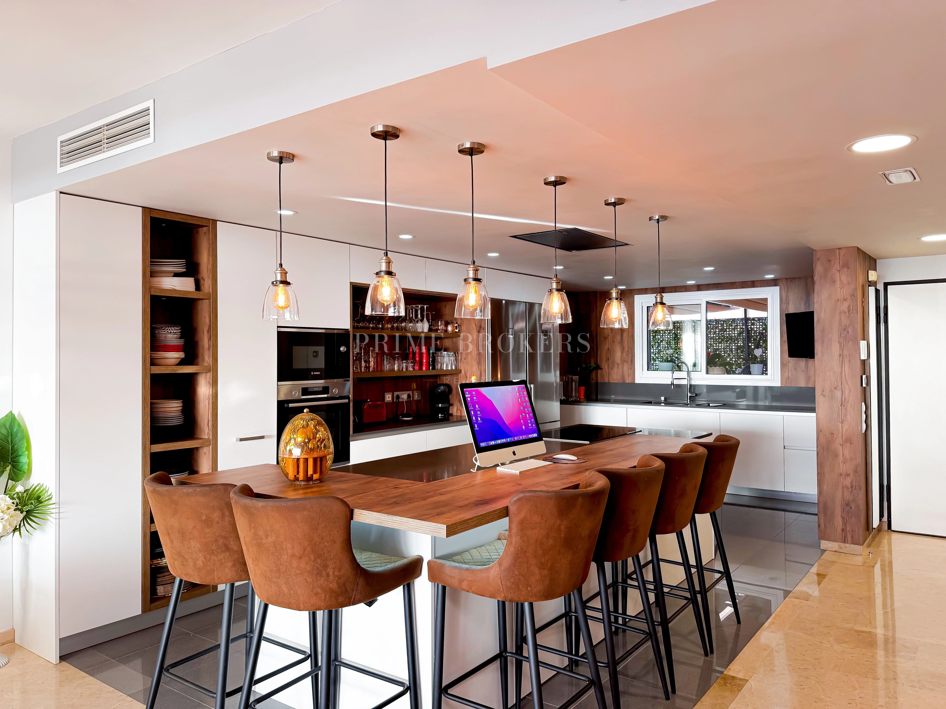 Villa Moderna en Puerto Santiago