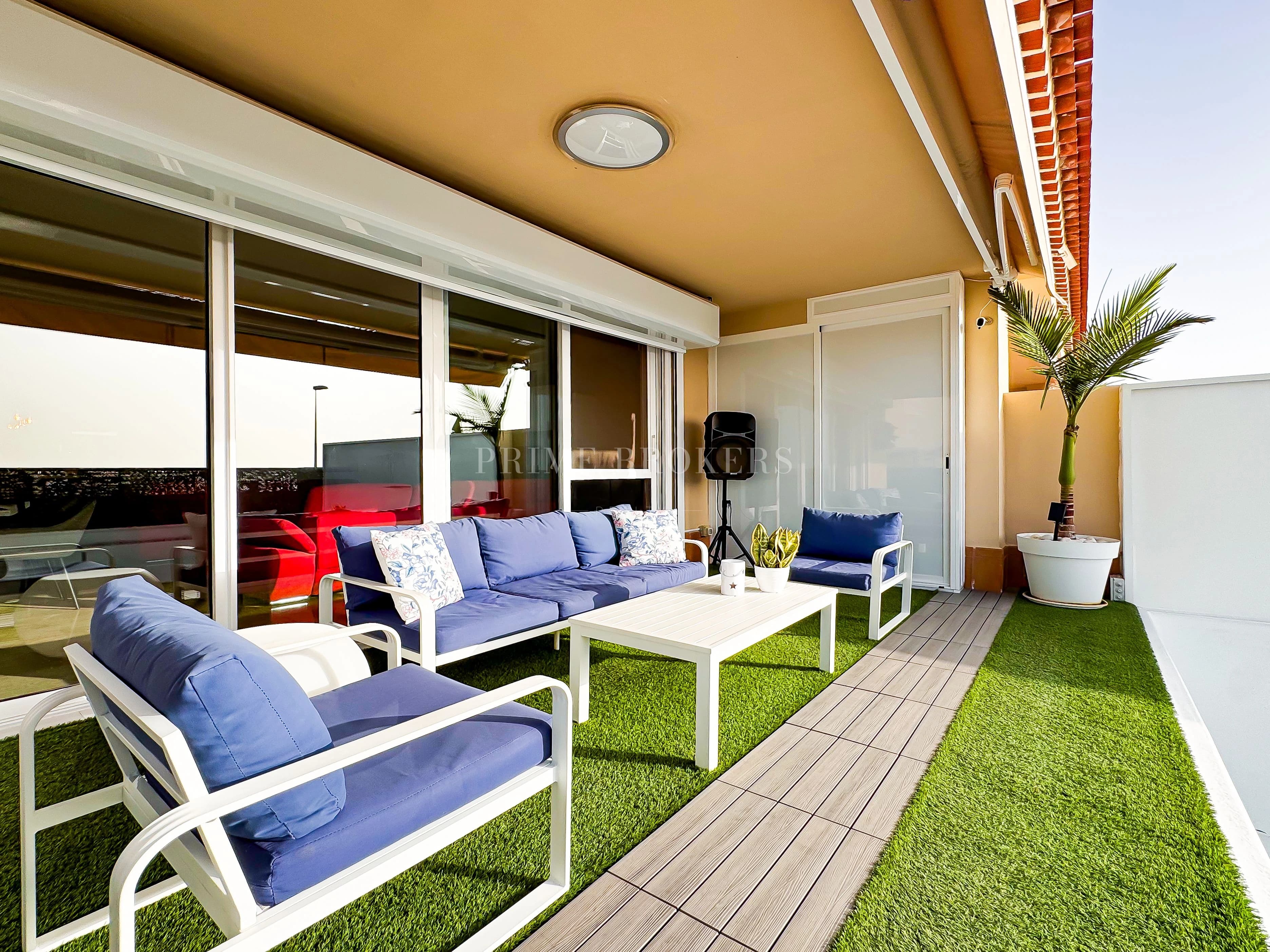 Villa Moderna en Puerto Santiago