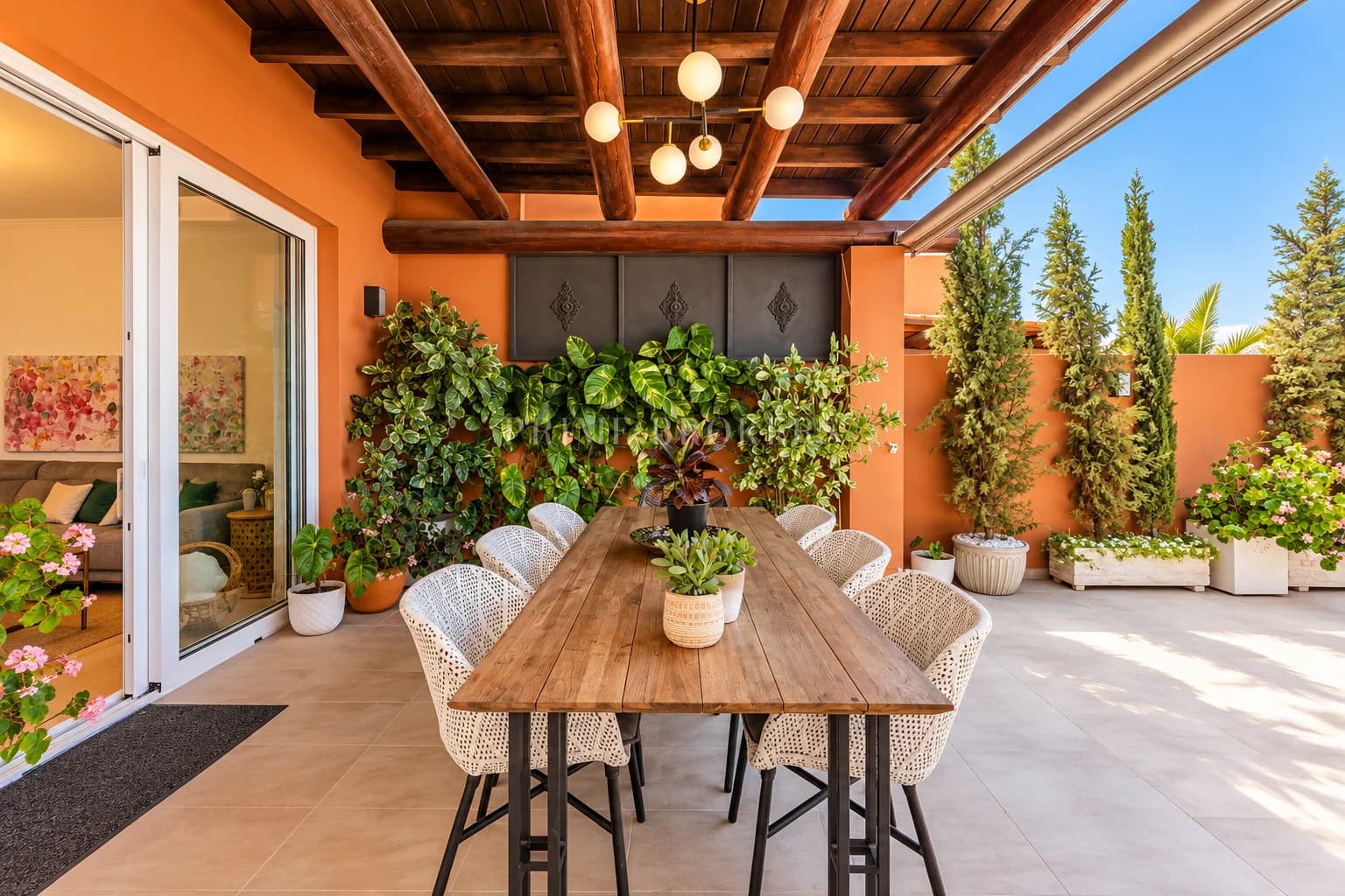 Ocean view villa in La Caleta