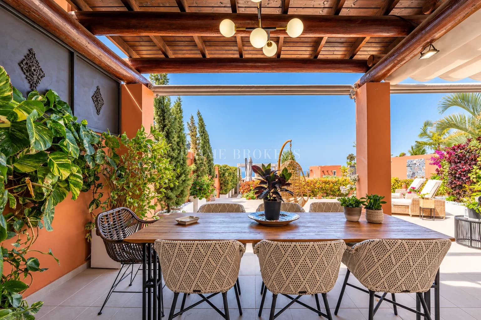 Ocean view villa in La Caleta